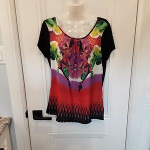 Striking Linea Domani Multi-Coloured Top